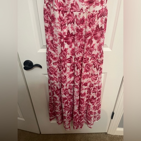 Entro Pink Faux Tie Shoulder Ruffle Tiered Maxi Dress Size Small - Picture 5 of 10